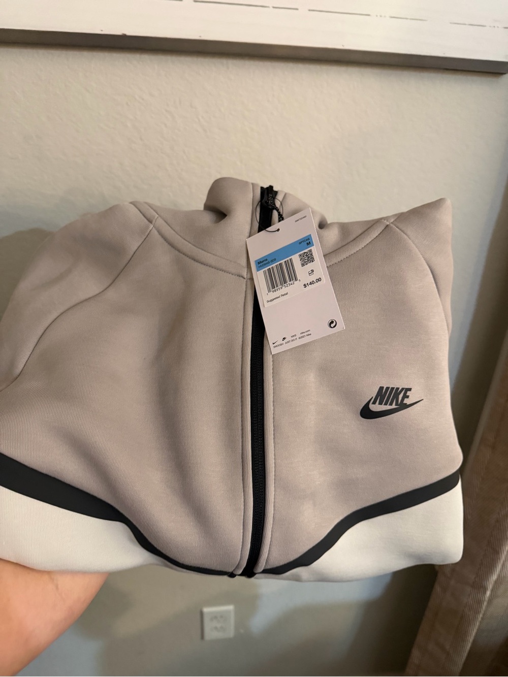 Nike Men’s Light Gray Full-Zip Bomber Jacket with Black Trim